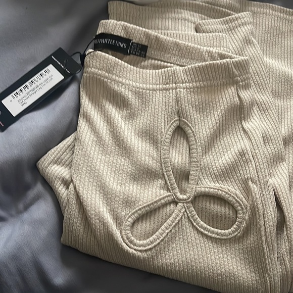 PLT Rib Cut Out Pants - Picture 4 of 5